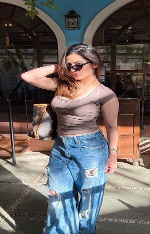 VIP call girl in Jaipur